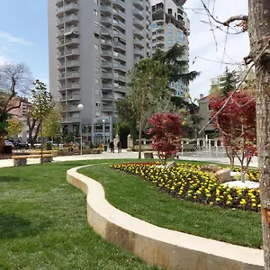 Mulaj Отель Тирана